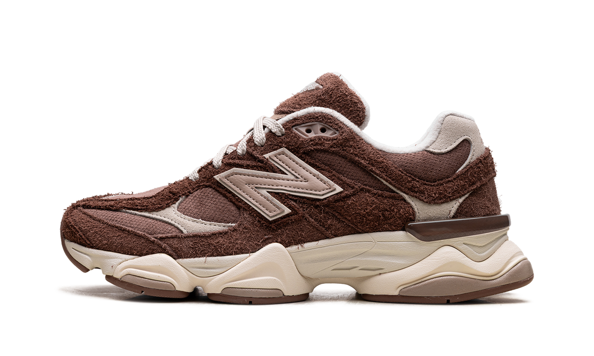 New Balance 9060 "Rich Oak" Sneakers