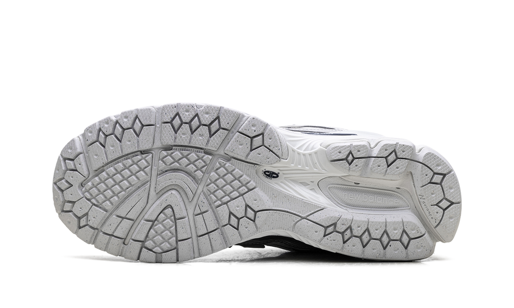 New Balance 1906R "White/Navy" Sneakers