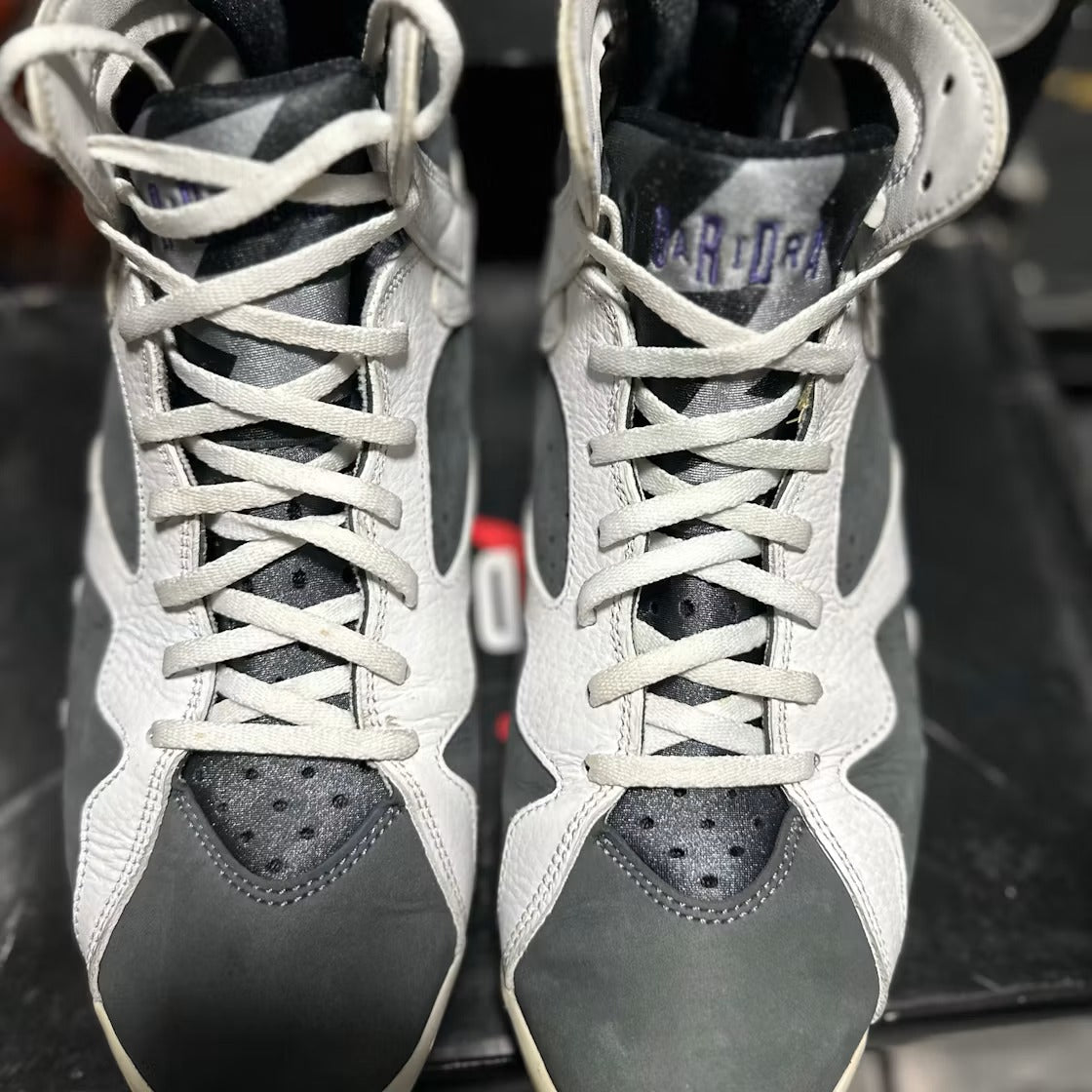 Used - Air Jordan 7 Retro Flint (2021) - US M 10 - detail 3